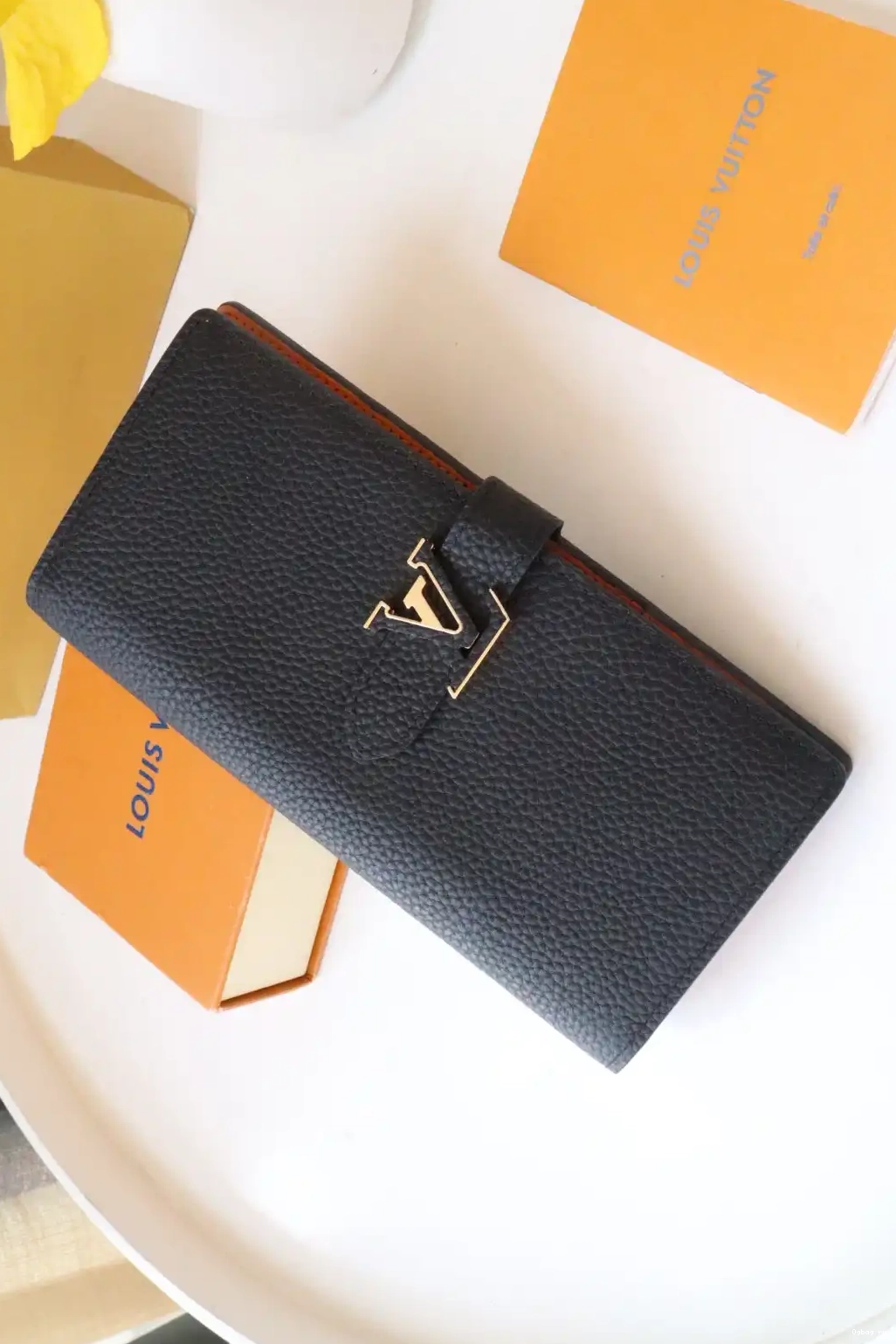 WALLET VERTICAL VUITTON LOUIS 0607